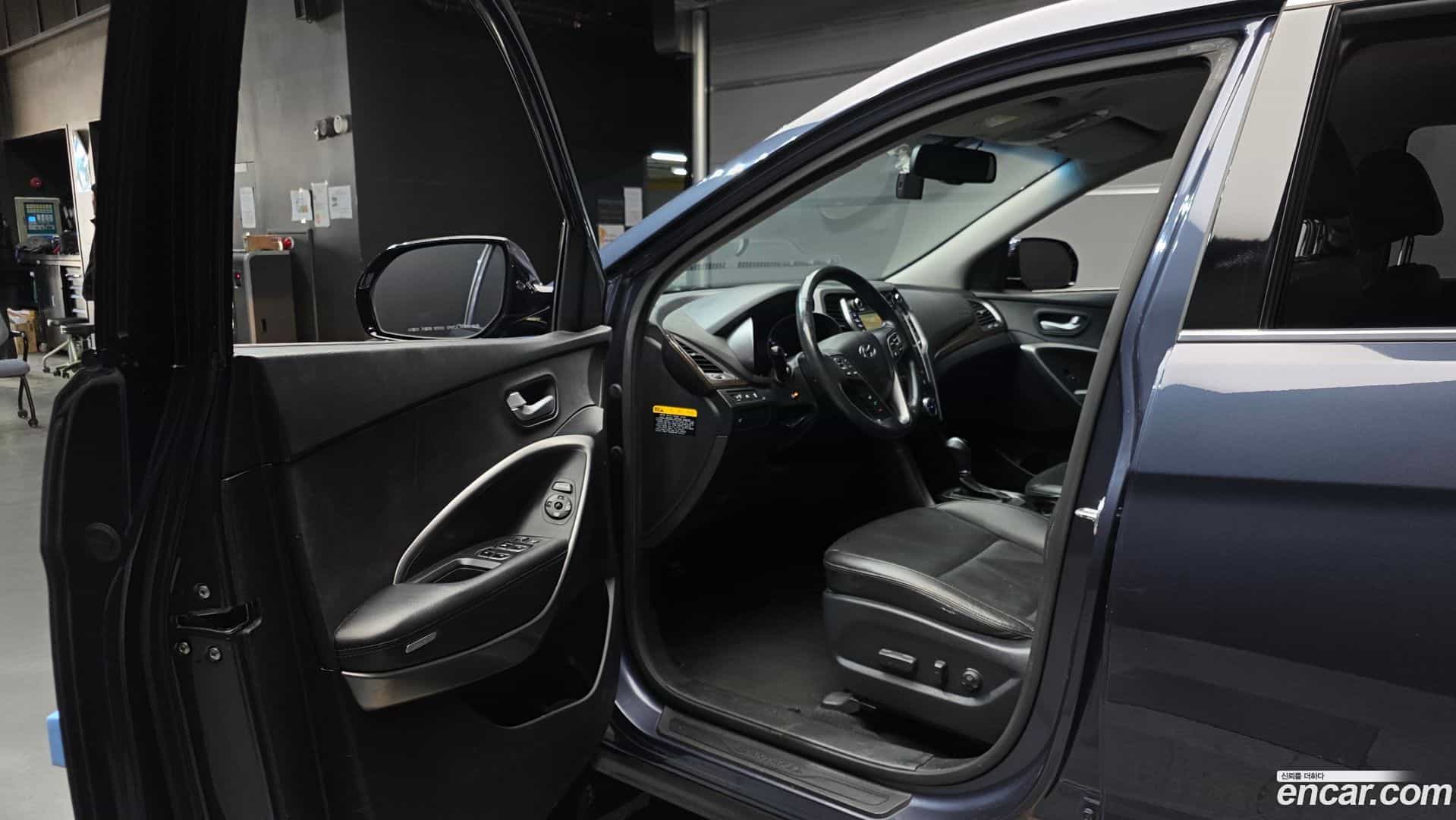 Santafe Hyundai 2015.2-OPTION-015