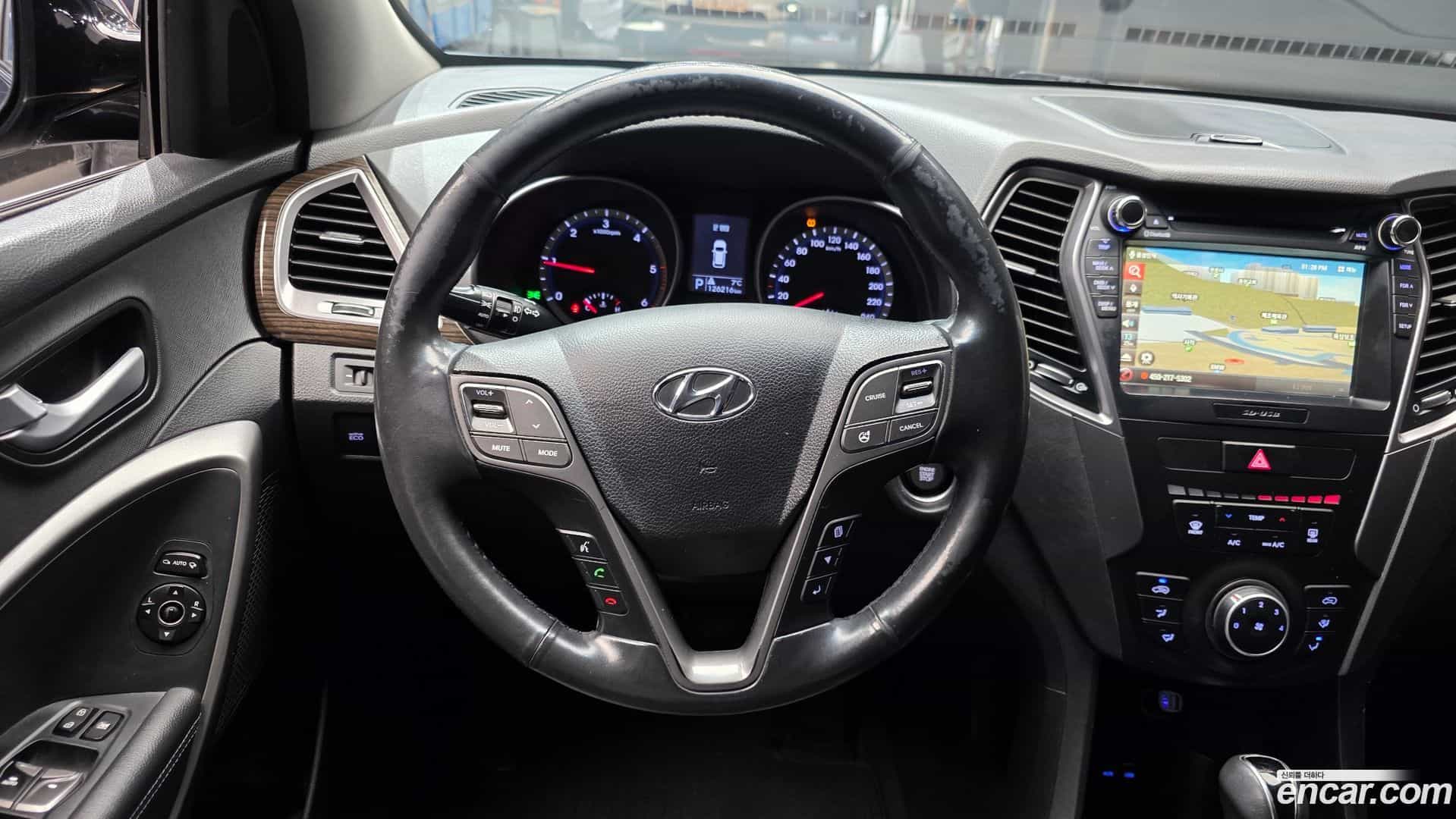 Santafe Hyundai 2015.2-OPTION-017