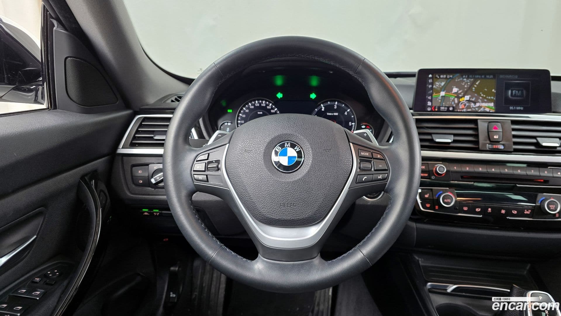 Main__Slider__Photo:Gran Turismo BMW 2020.7-12