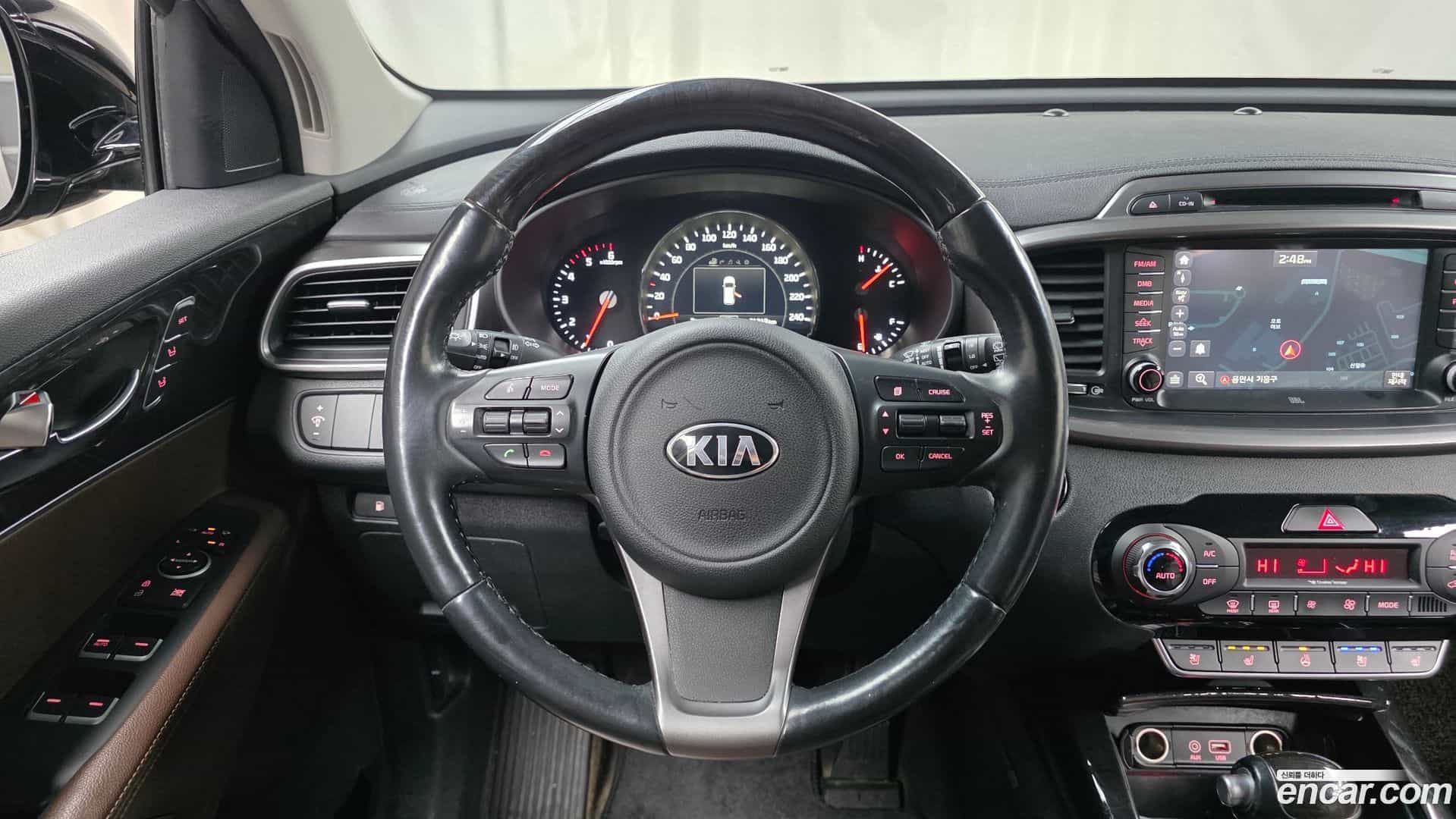 Sorento Kia 2015.4-OPTION-017