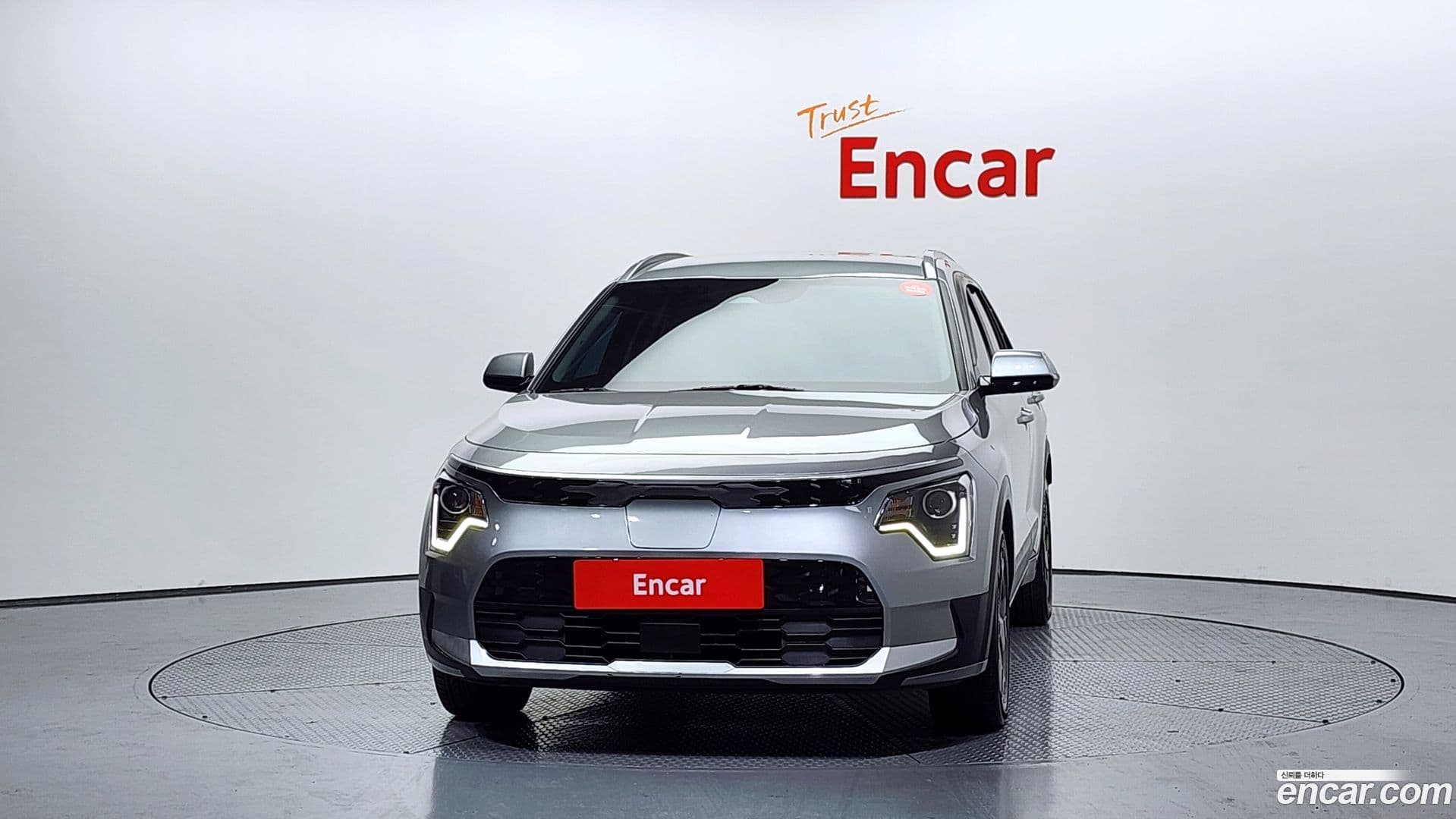 Main__Slider__Photo:Niro Kia 2022.8-2