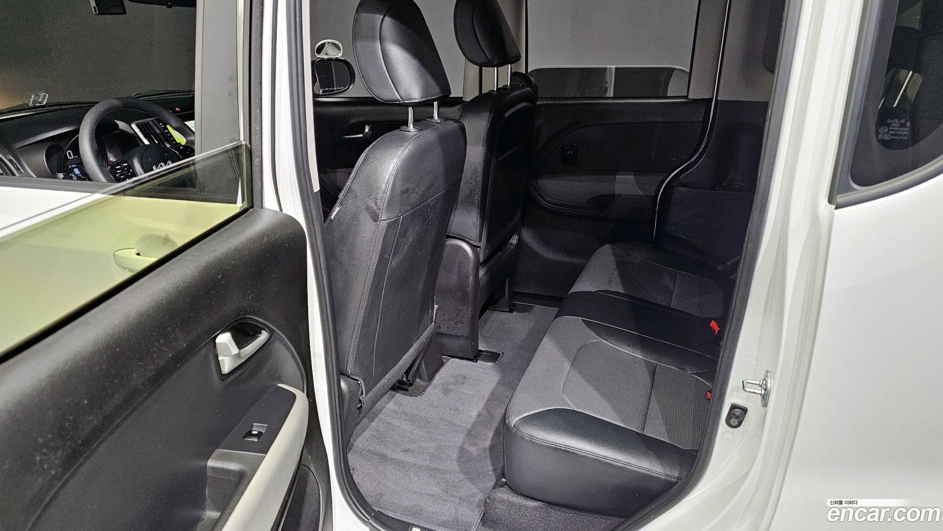 Main__Slider__Photo:RAY Kia 2021.10-10