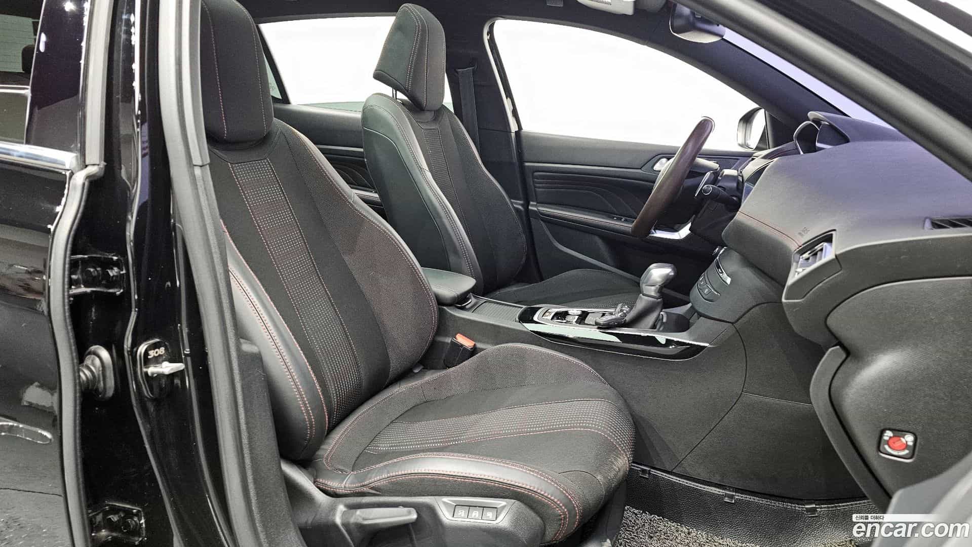 308 Peugeot 2017.7-INNER-010