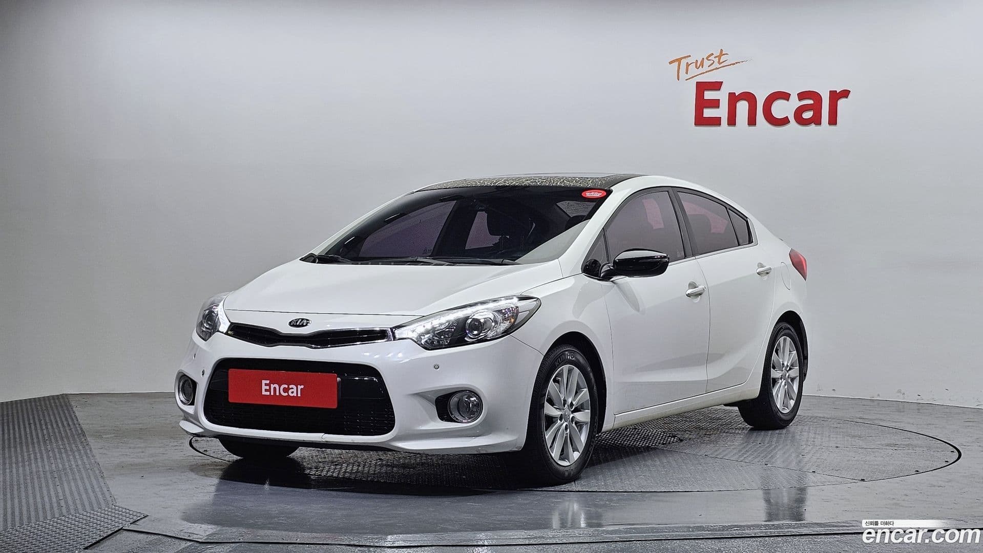 Main__Slider__Photo:K3 Kia 2014.6-0