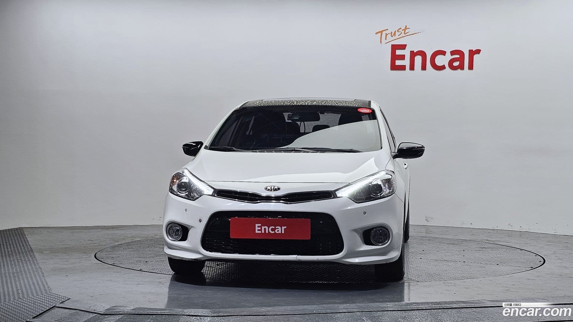 Main__Slider__Photo:K3 Kia 2014.6-2