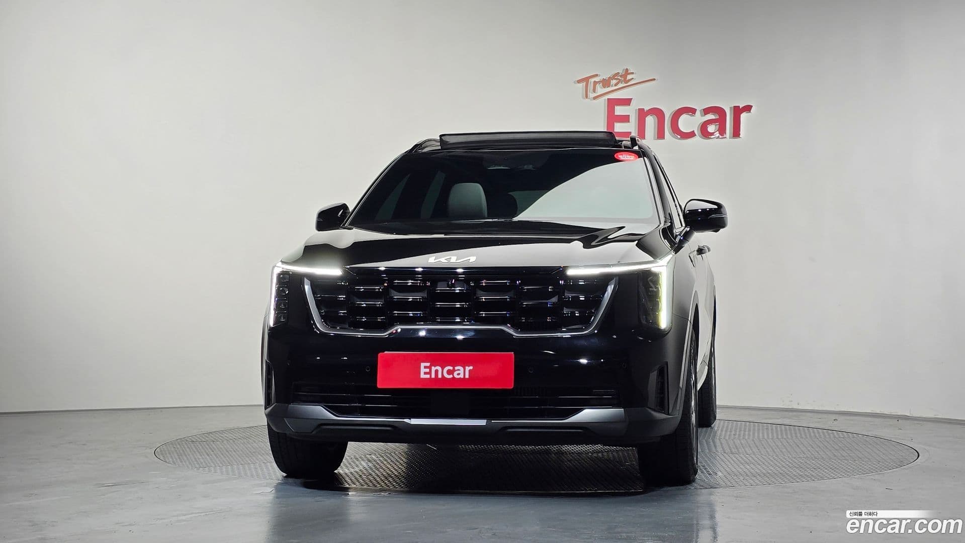 Main__Slider__Photo:Sorento Kia 2023.9-2