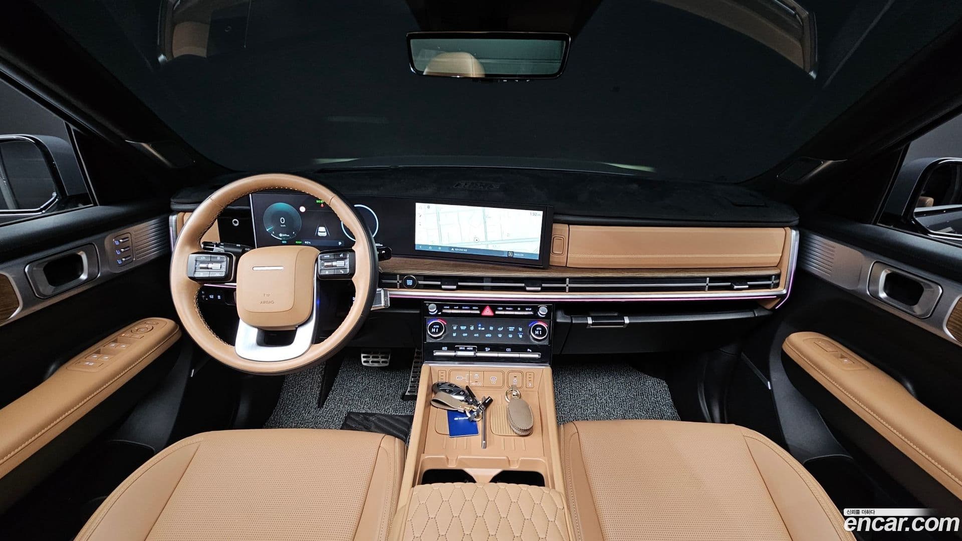 Main__Slider__Photo:Santafe Hyundai 2025.8-6