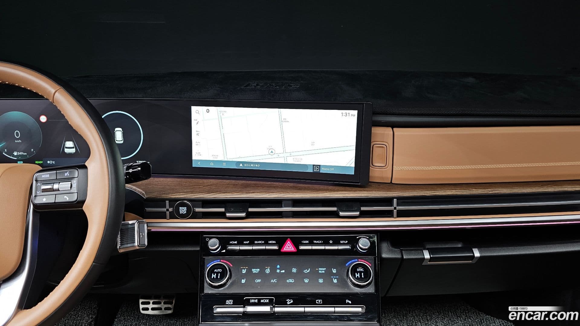 Main__Slider__Photo:Santafe Hyundai 2025.8-13