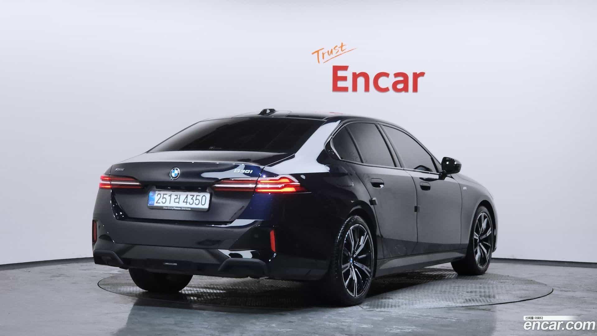 5-Series BMW 2025.2-OUTER-002