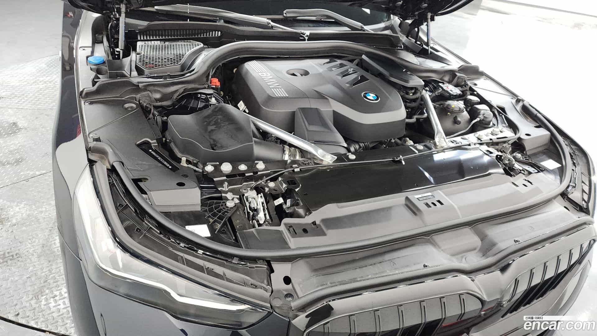 5-Series BMW 2025.2-INNER-006