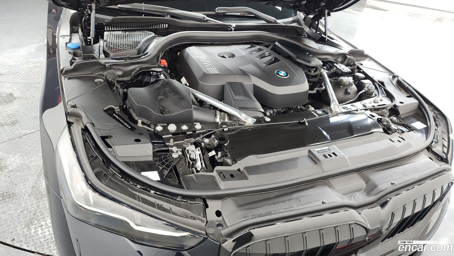 Main__Slider__Photo:5-Series BMW 2025.2-5