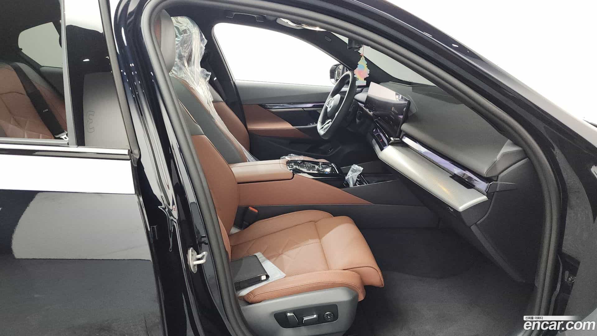 5-Series BMW 2025.2-OPTION-015