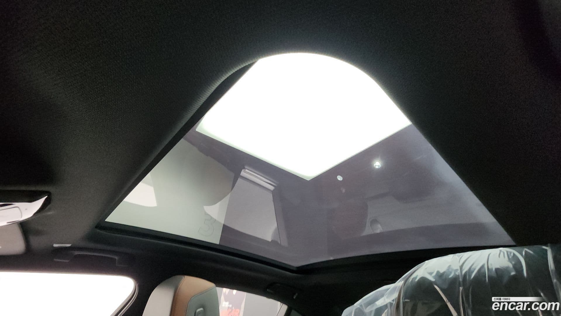 Main__Slider__Photo:5-Series BMW 2025.2-17