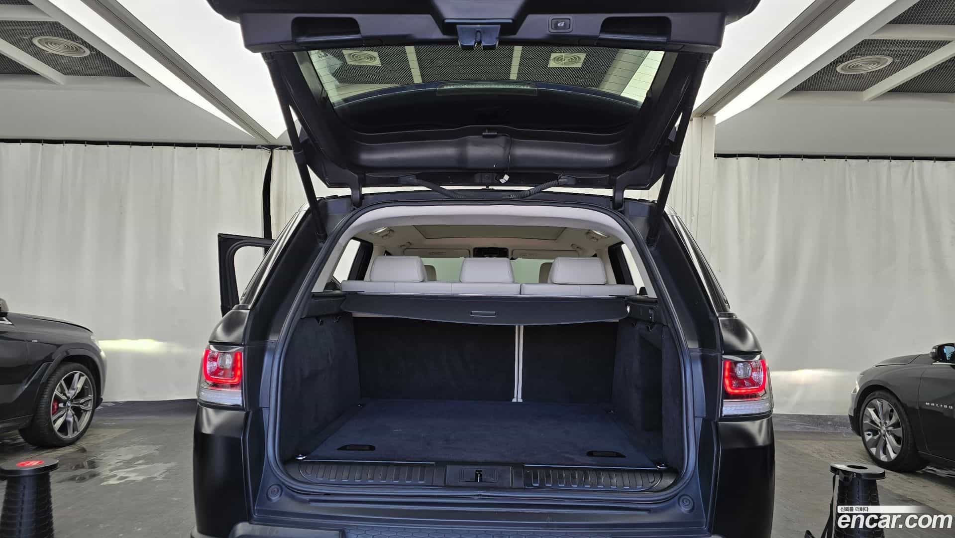 Range Rover Sport Land Rover 2016.11-OPTION-024