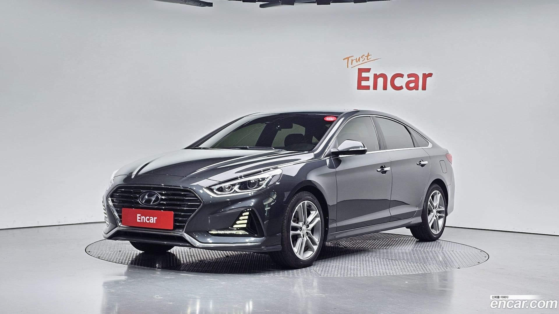 Main__Slider__Photo:Sonata Hyundai 2017.8-0