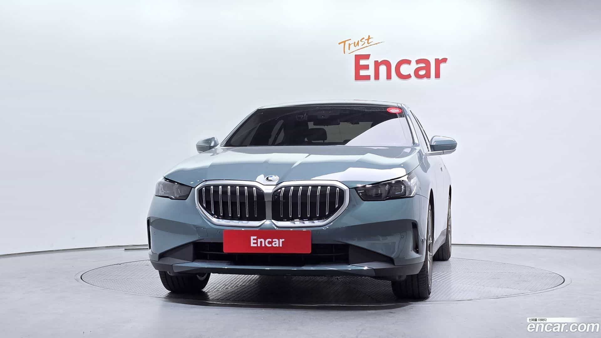 5-Series BMW 2025.9-OUTER-003