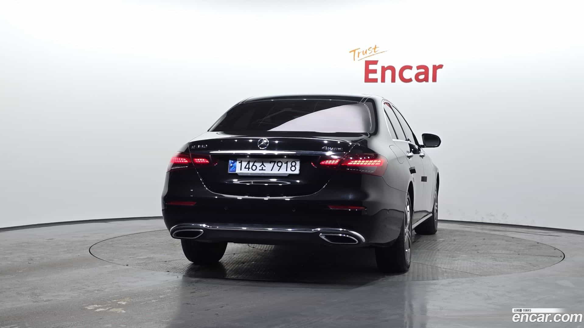 E-Class Mercedes-Benz 2022.8-OUTER-004