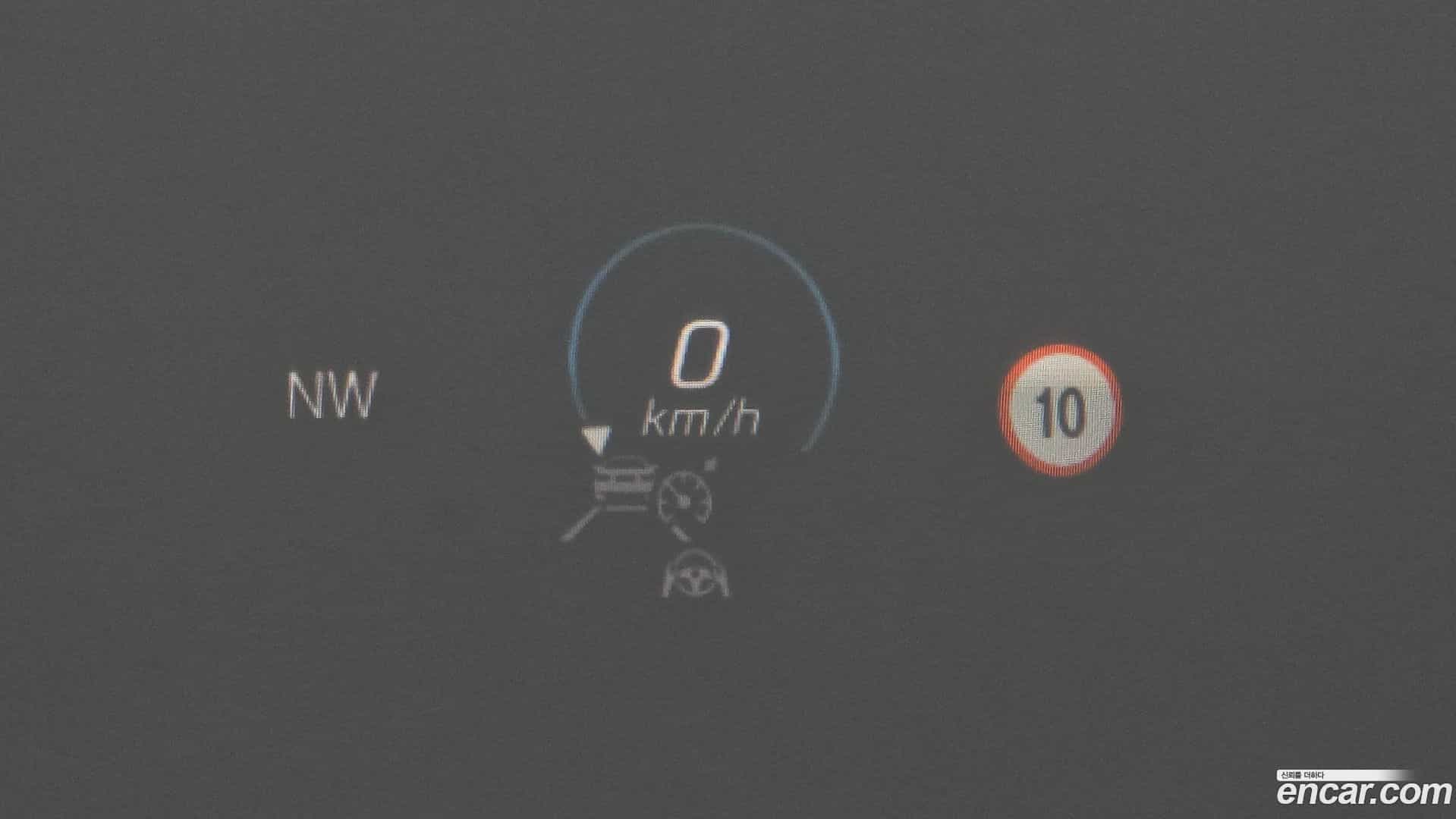 E-Class Mercedes-Benz 2022.8-OPTION-021