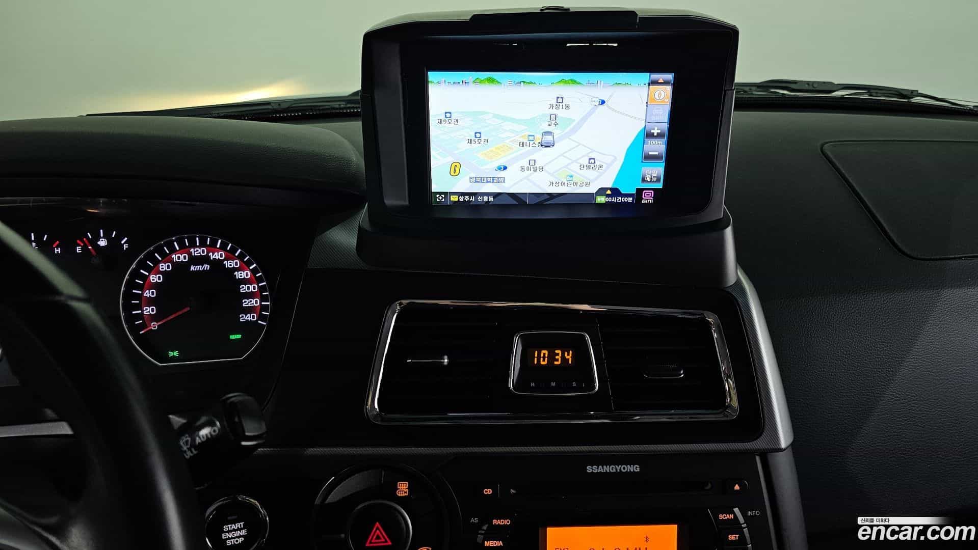 KORANDO KG_Mobility_Ssangyong 2016.9-OPTION-018