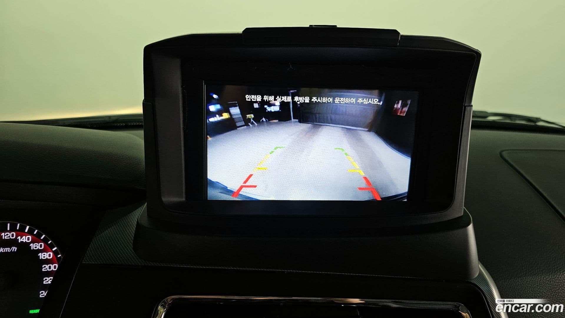 Main__Slider__Photo:KORANDO KG_Mobility_Ssangyong 2016.9-14