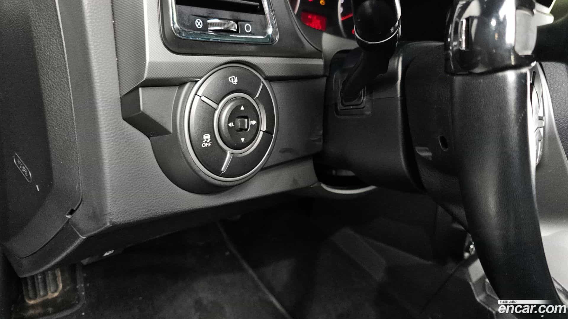 KORANDO KG_Mobility_Ssangyong 2016.9-OPTION-021