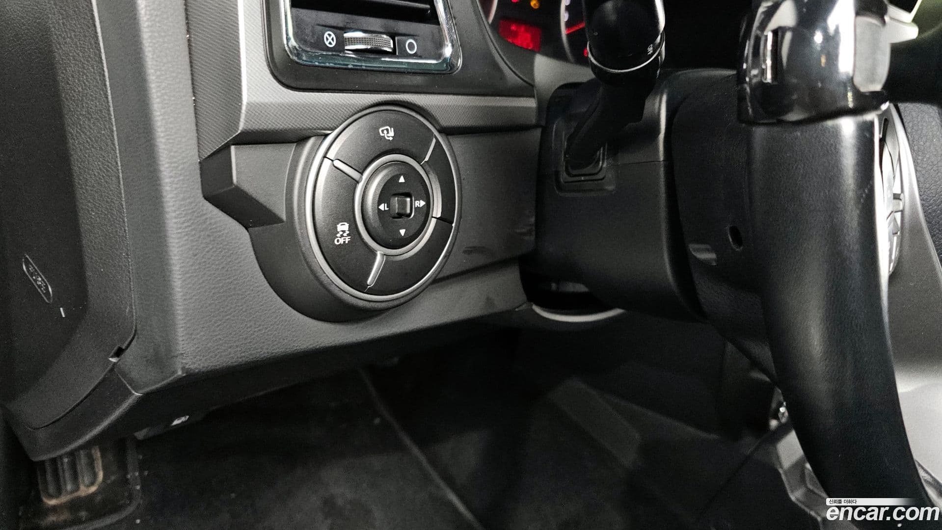 Main__Slider__Photo:KORANDO KG_Mobility_Ssangyong 2016.9-16