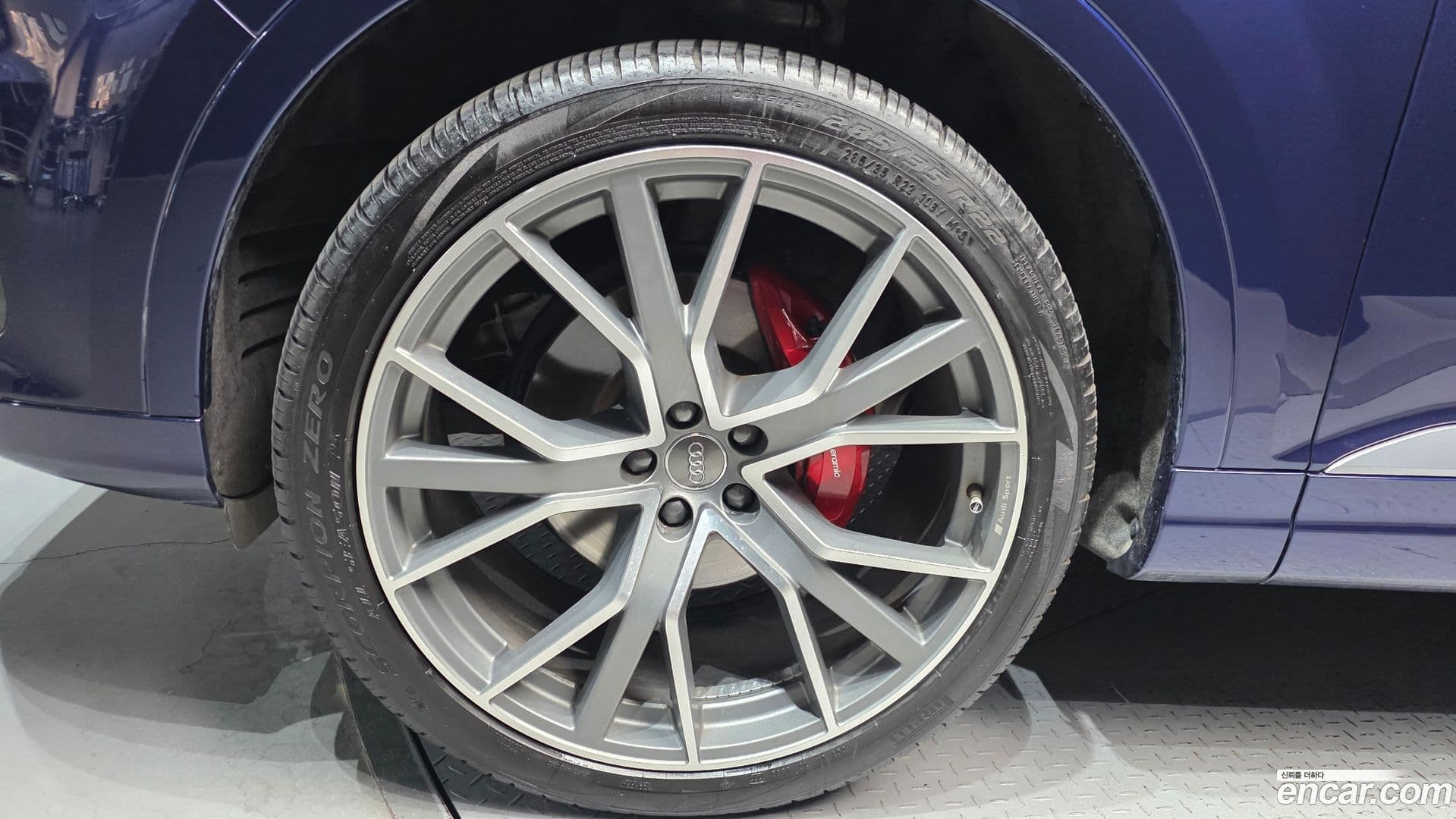 Main__Slider__Photo:Q7 Audi 2019.8-4