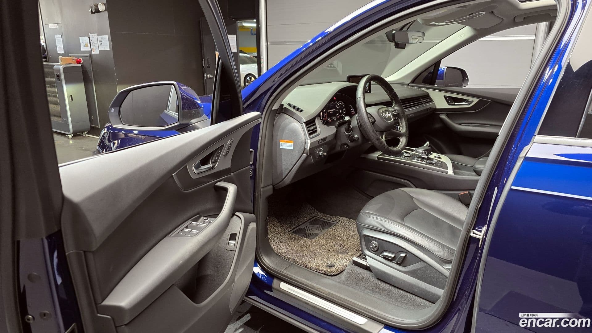 Main__Slider__Photo:Q7 Audi 2019.8-10