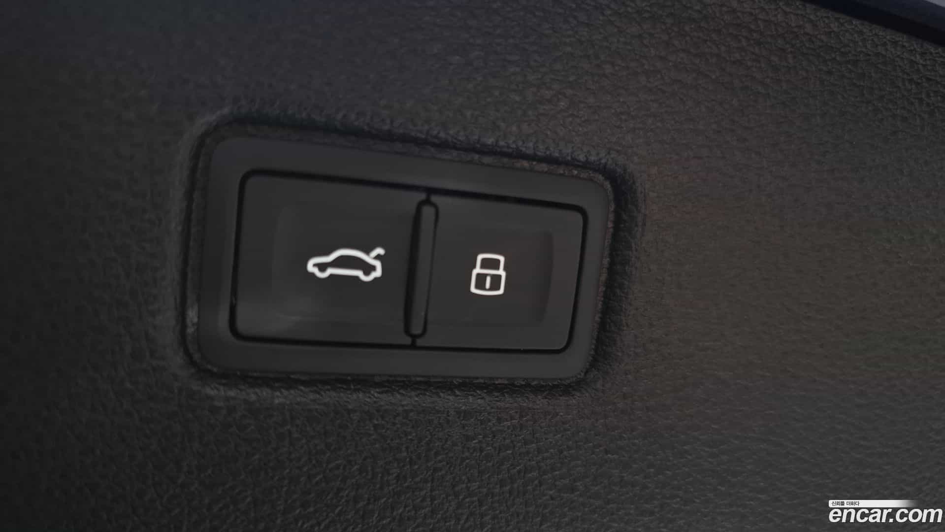 Q7 Audi 2019.8-OPTION-024