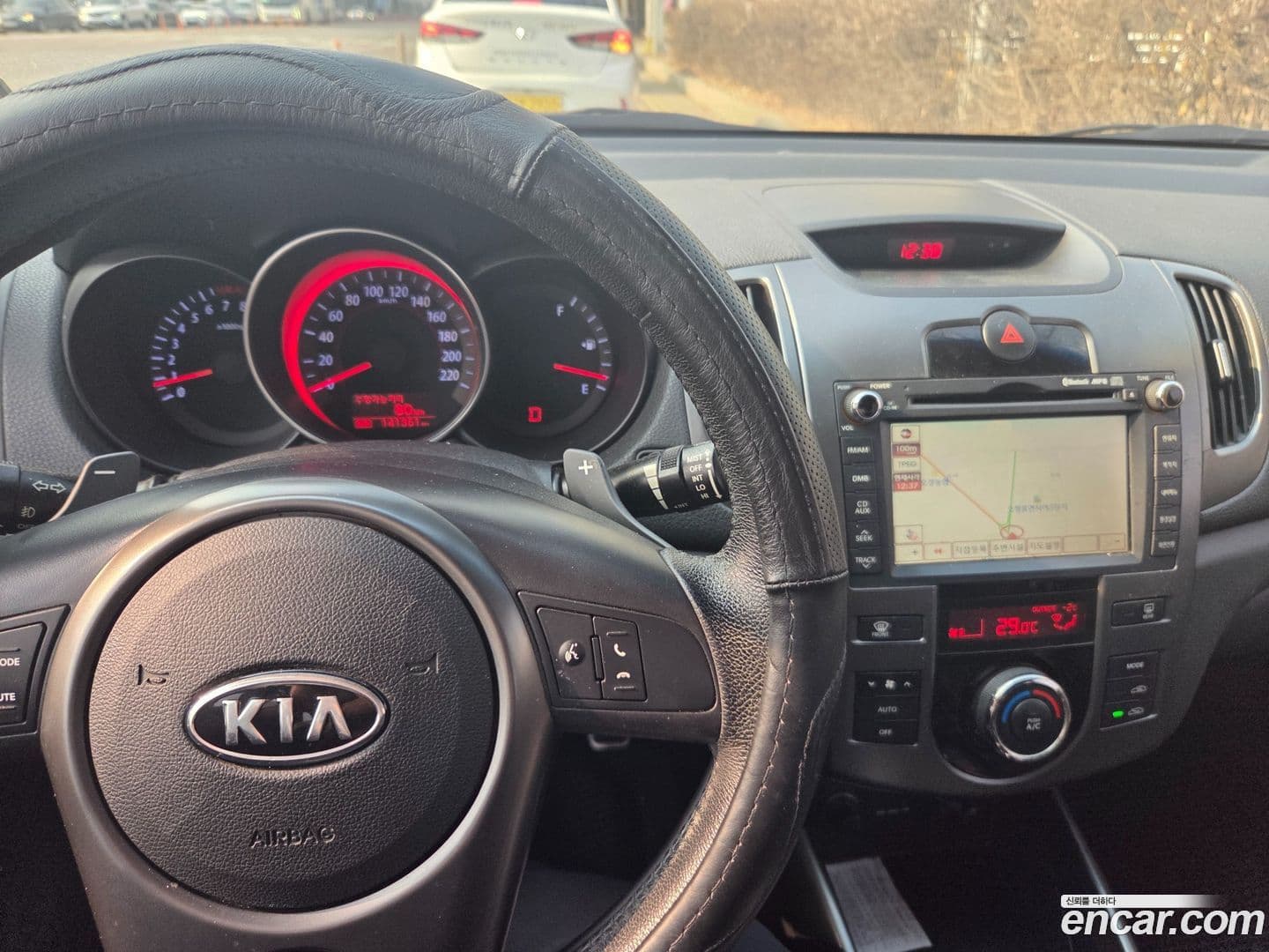 Main__Slider__Photo:Porte Kia 2010.10-8