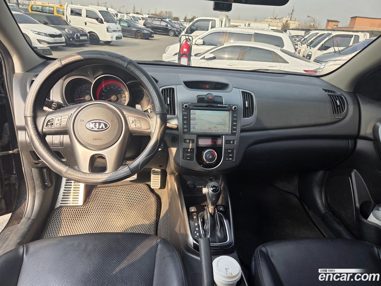 Main__Slider__Photo:Porte Kia 2010.10-11