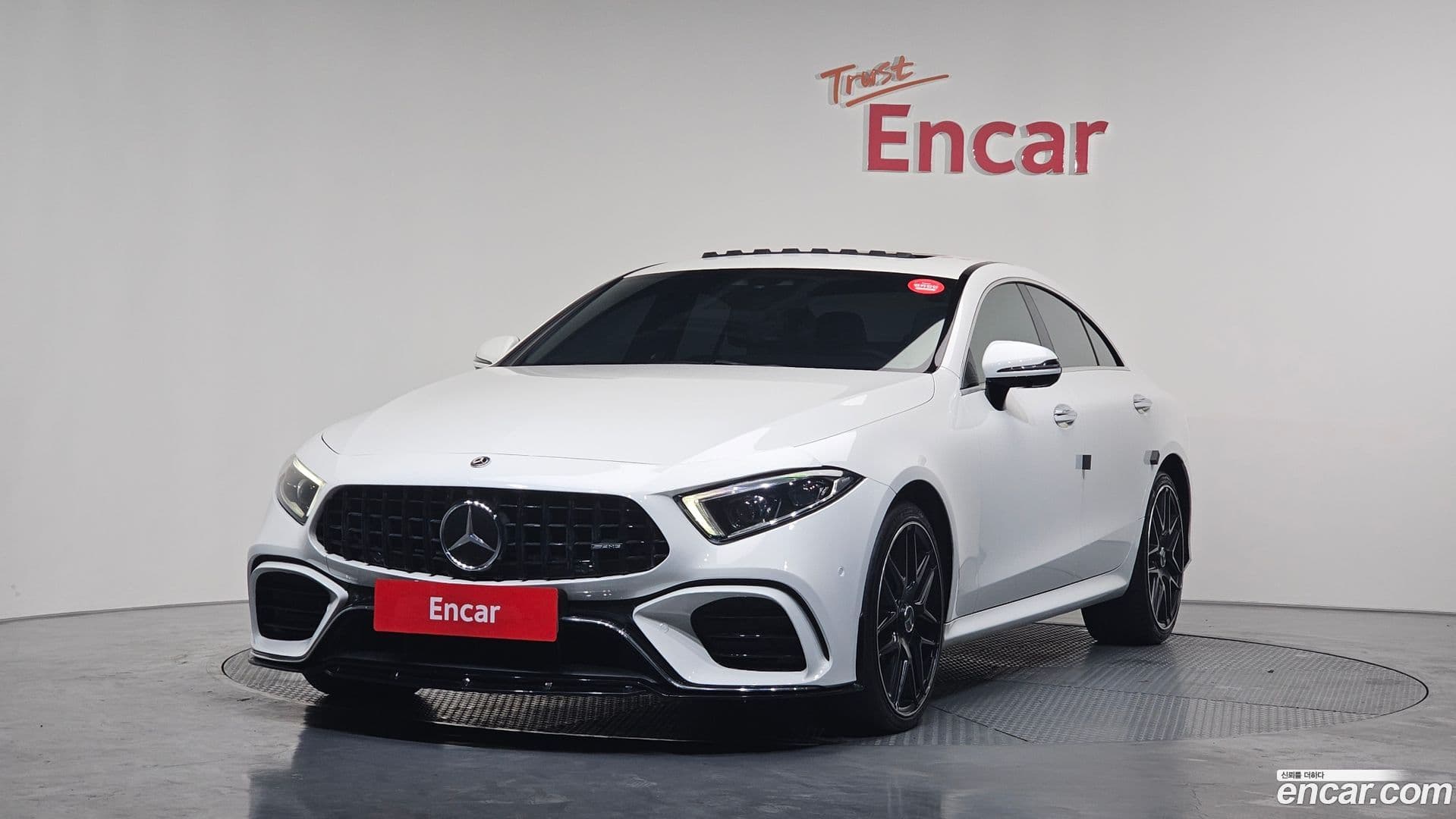 Main__Slider__Photo:CLS-Class Mercedes-Benz 2019.6-0