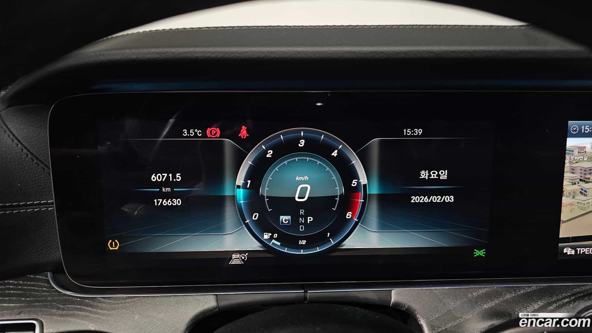 CLS-Class Mercedes-Benz 2019.6-INNER-008