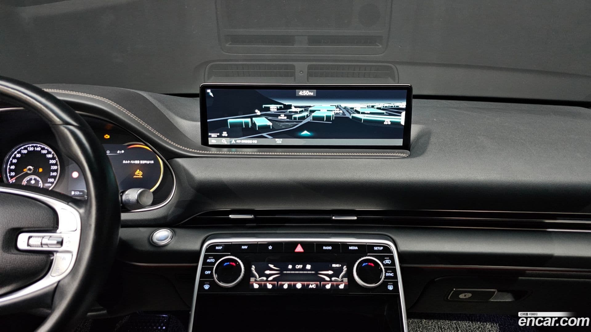 Main__Slider__Photo:GV80 Genesis 2022.0-13