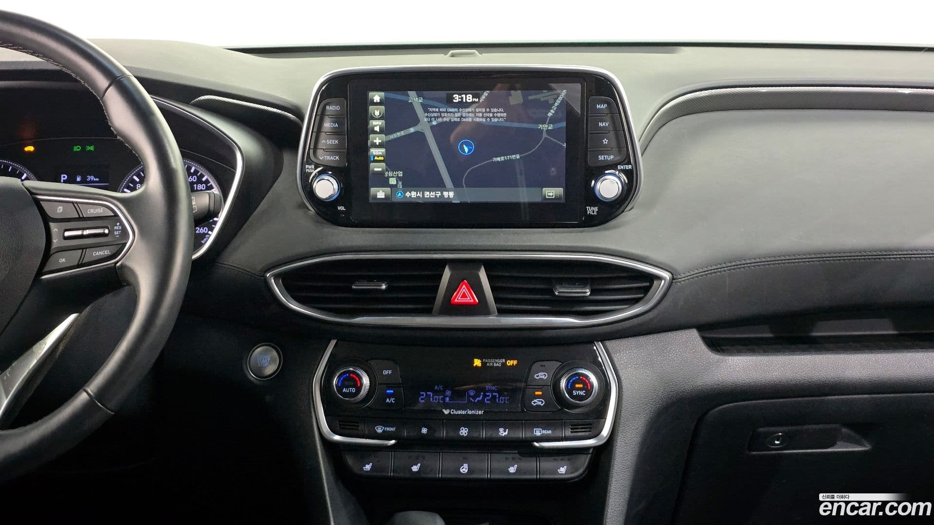 Main__Slider__Photo:Santafe Hyundai 2018.6-13