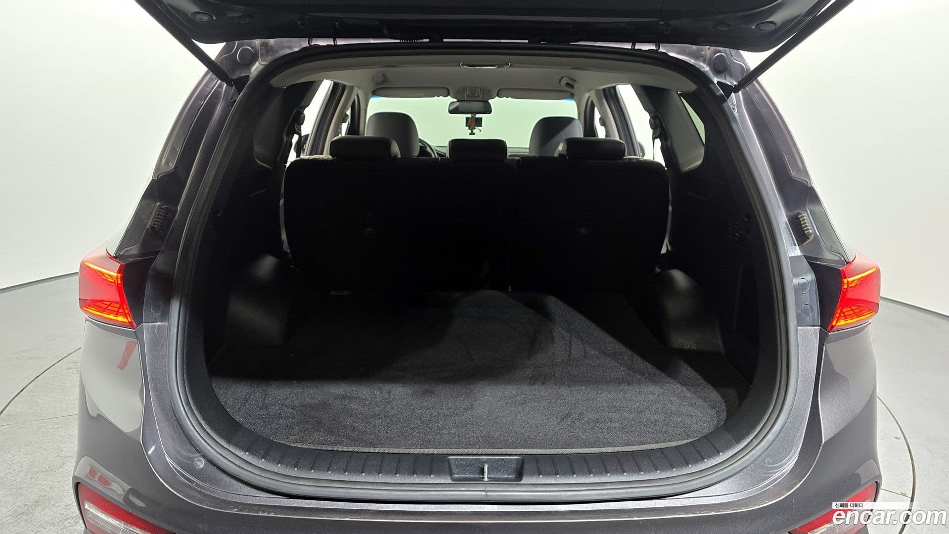 Main__Slider__Photo:Santafe Hyundai 2018.6-19