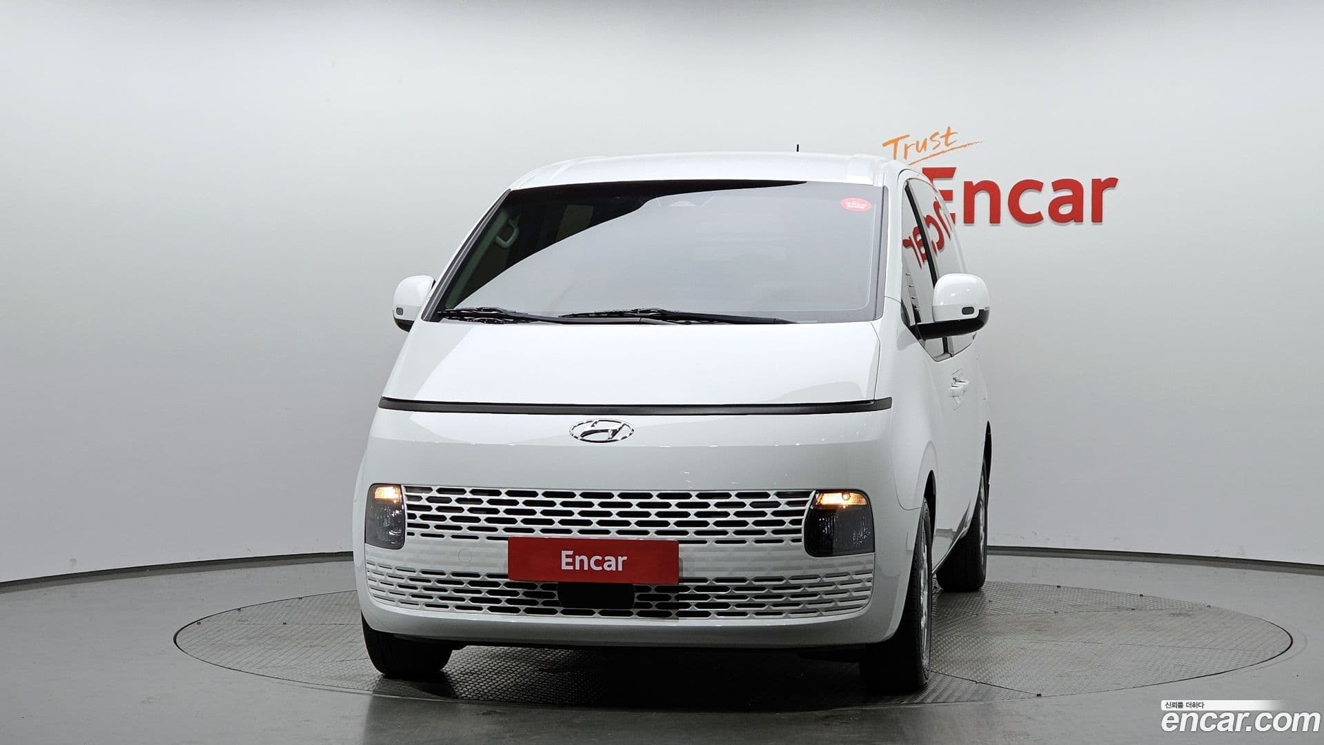 Main__Slider__Photo:Staria Hyundai 2022.0-2