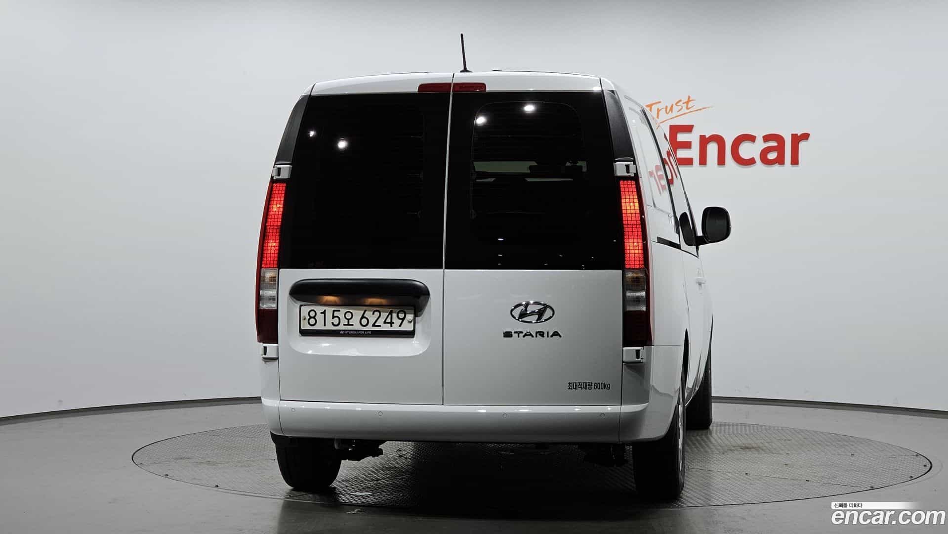 Staria Hyundai 2022.0-OUTER-004