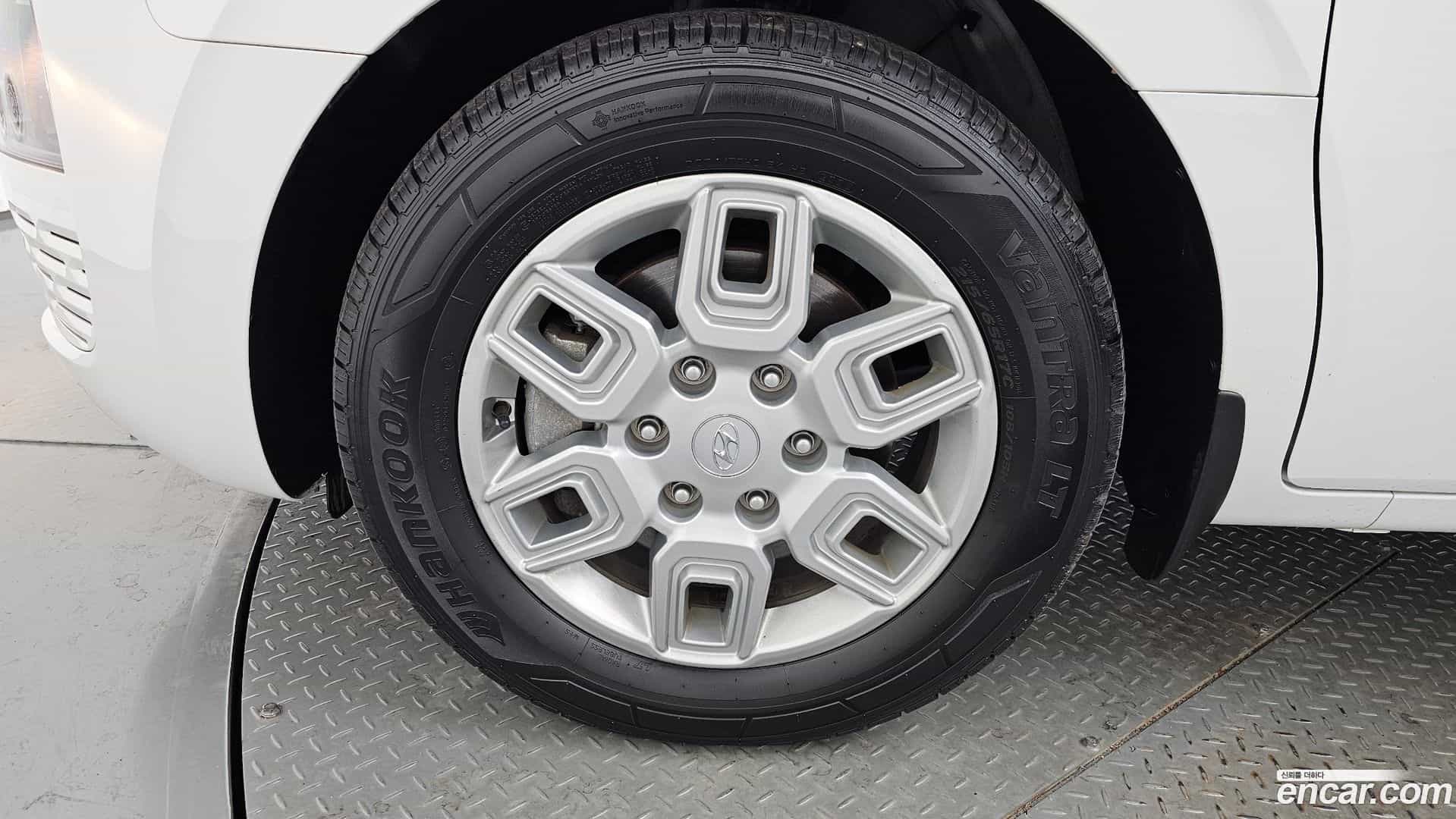 Staria Hyundai 2022.0-OUTER-005