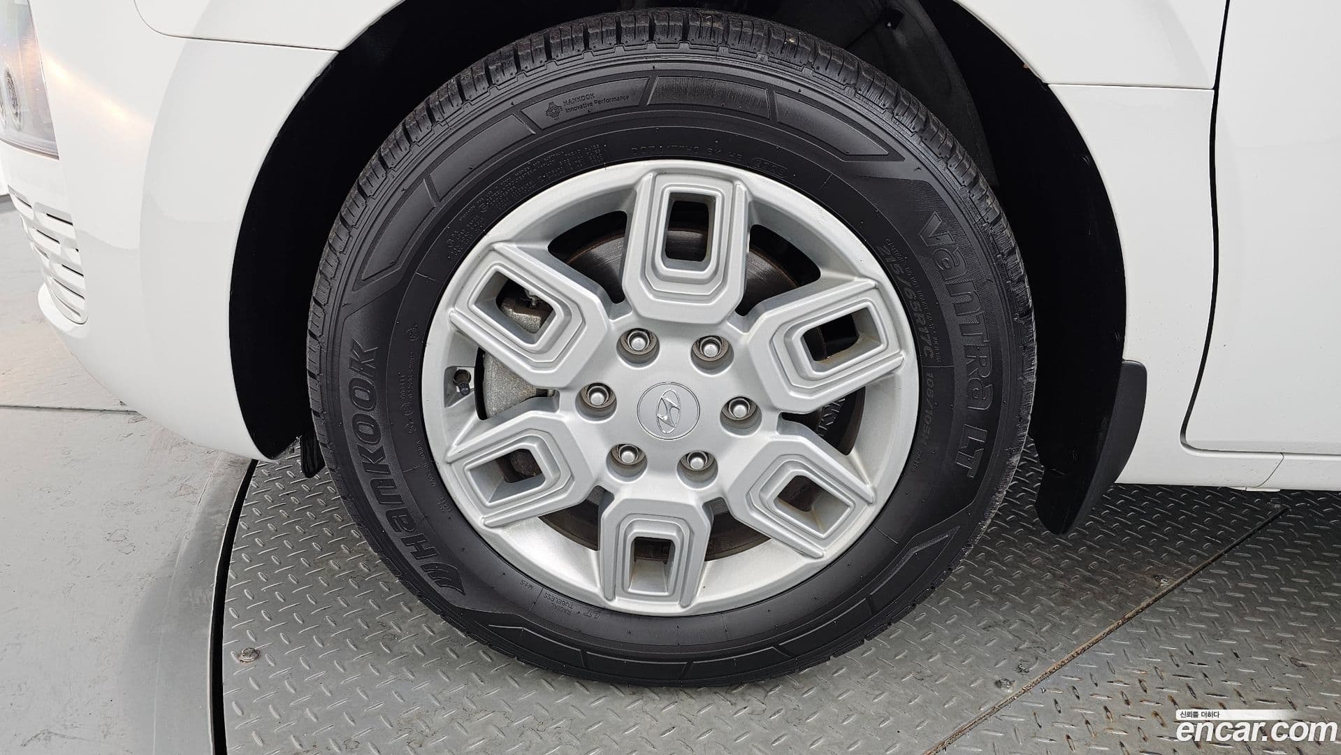 Main__Slider__Photo:Staria Hyundai 2022.0-4