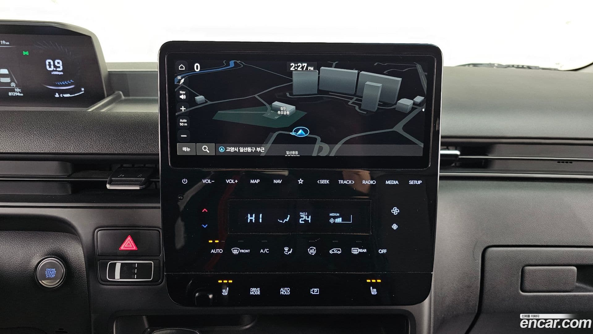 Main__Slider__Photo:Staria Hyundai 2022.0-13