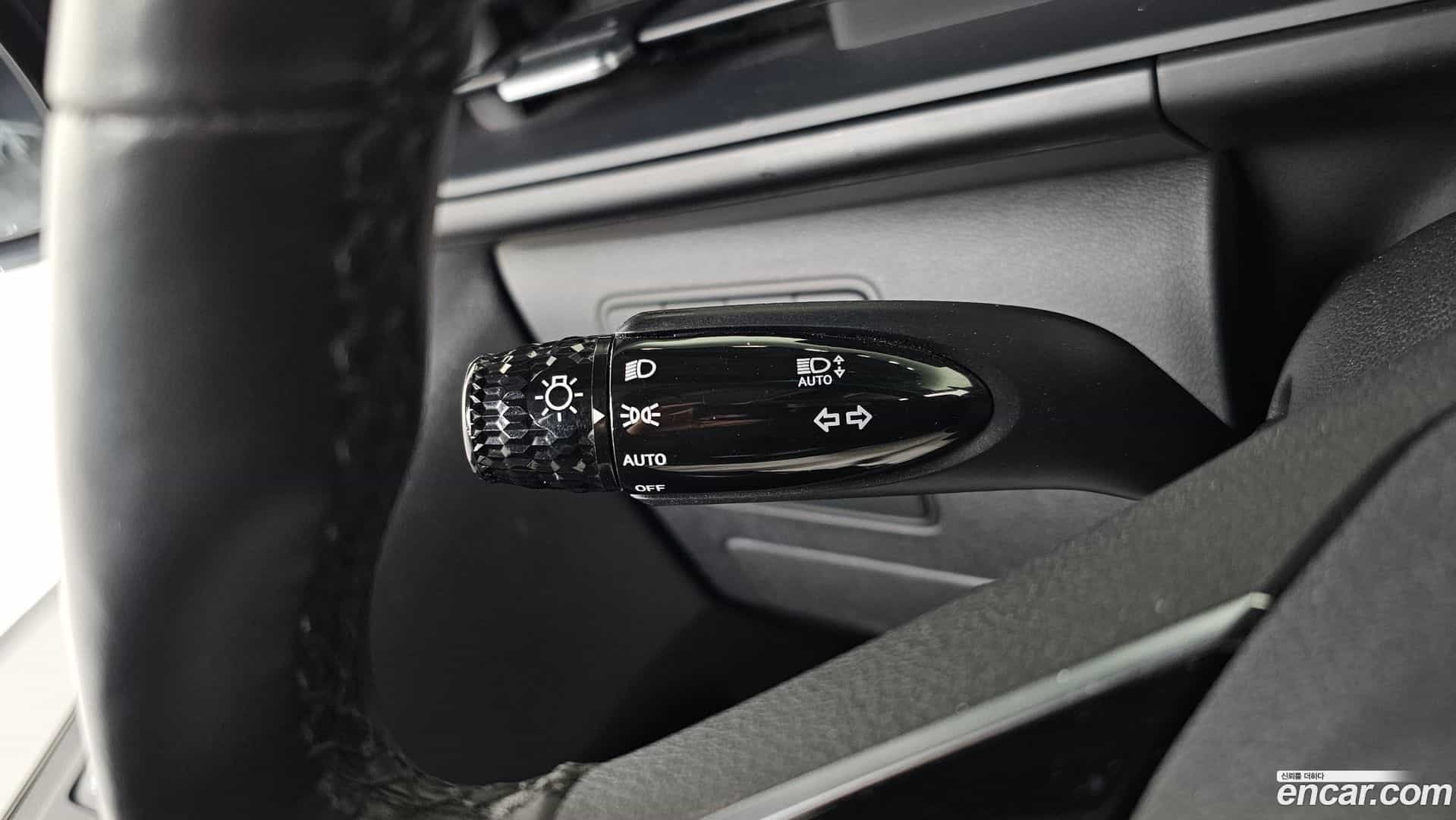 Staria Hyundai 2022.0-OPTION-022