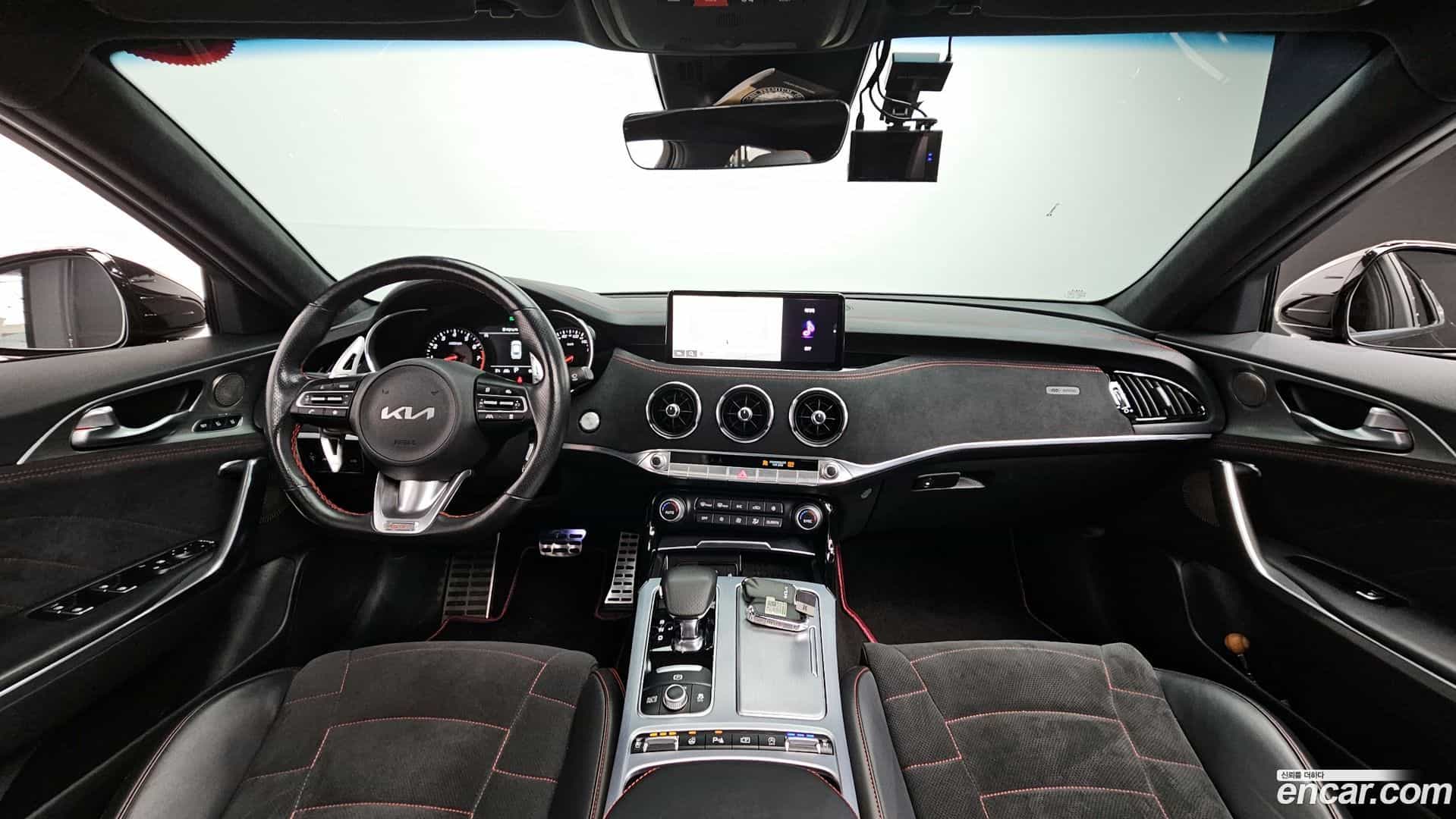 Stinger Kia 2022.1-INNER-007