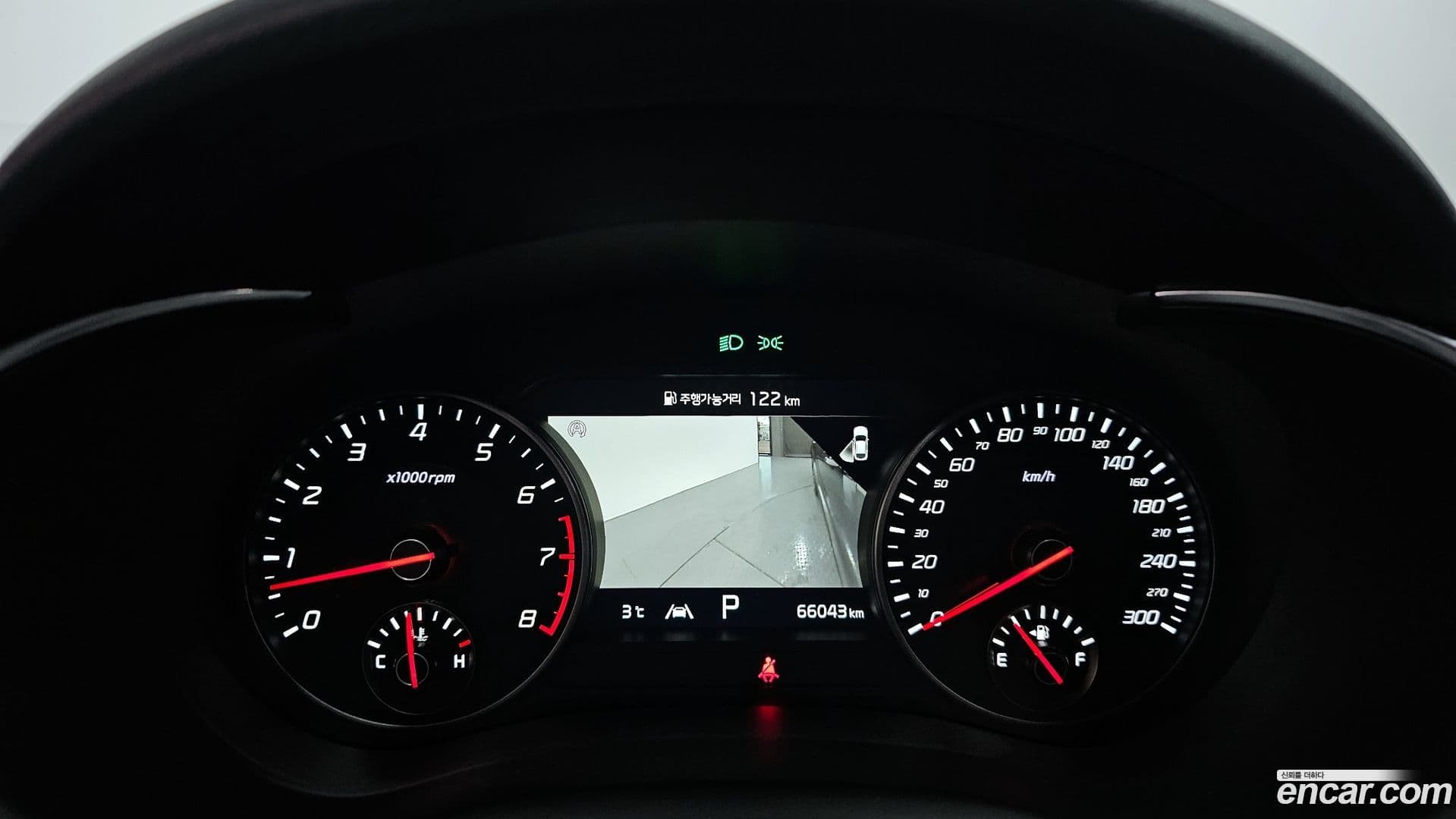 Main__Slider__Photo:Stinger Kia 2022.1-7