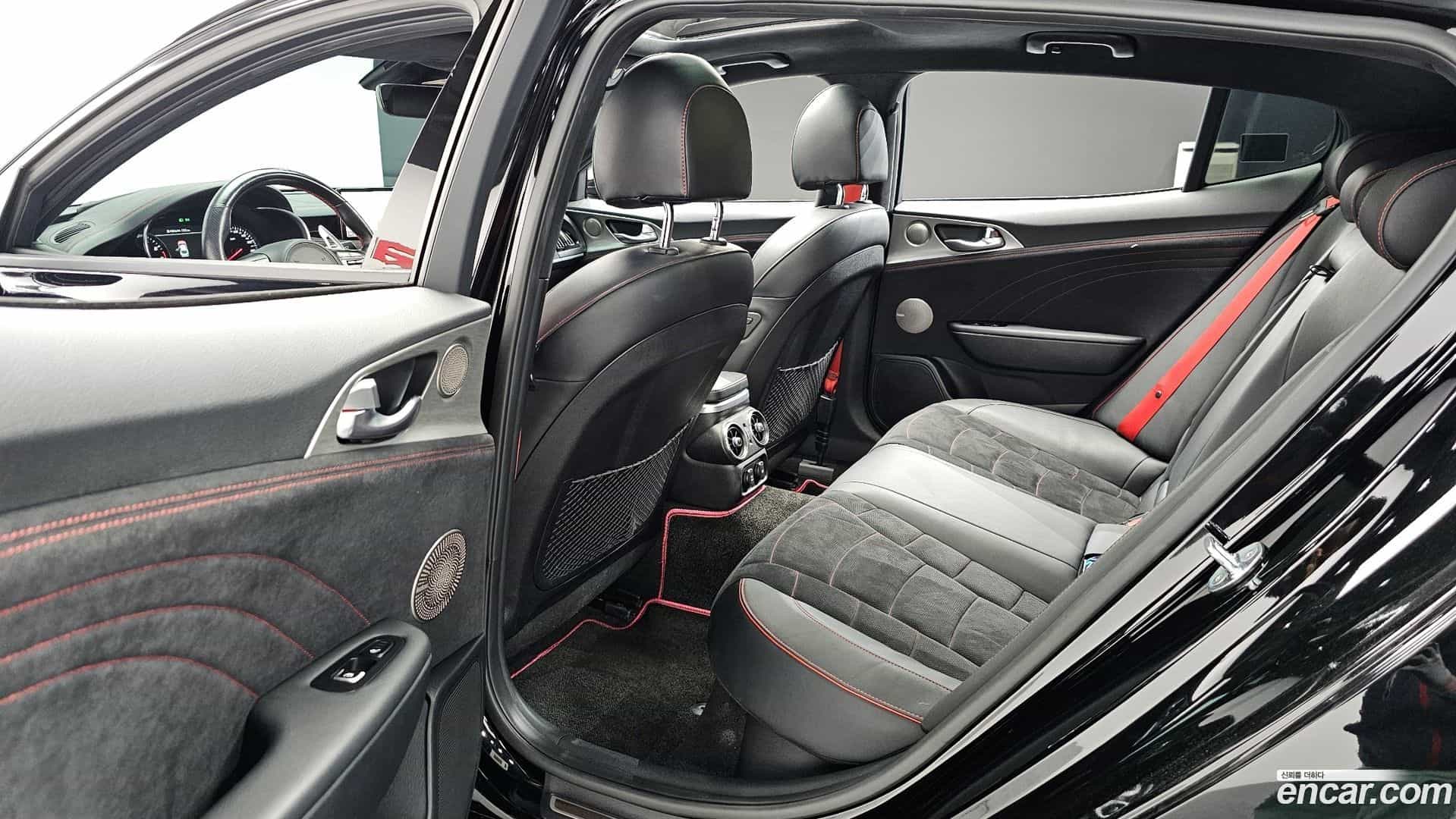 Stinger Kia 2022.1-OPTION-015