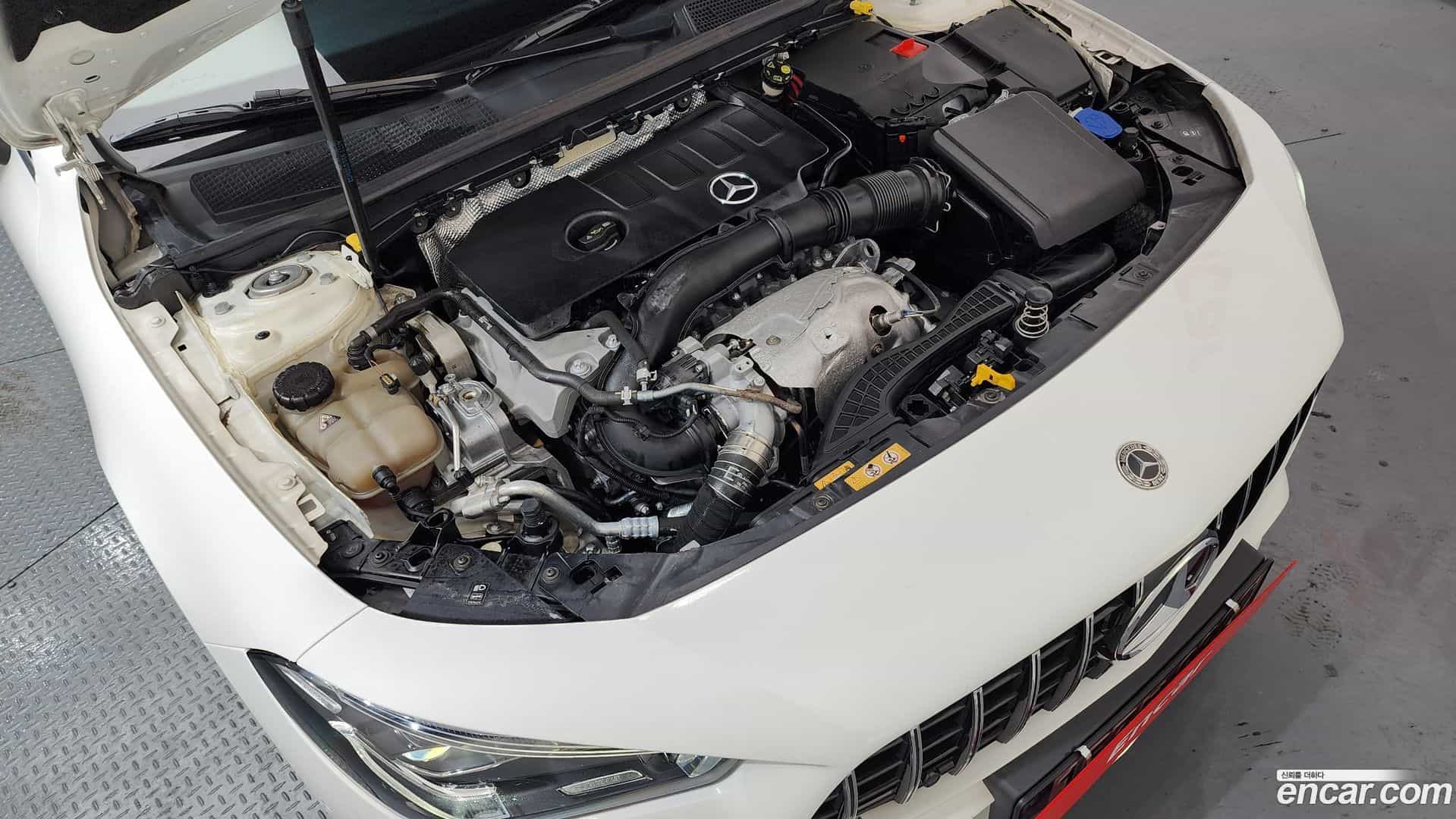 CLA-Class Mercedes-Benz 2021.5-INNER-006