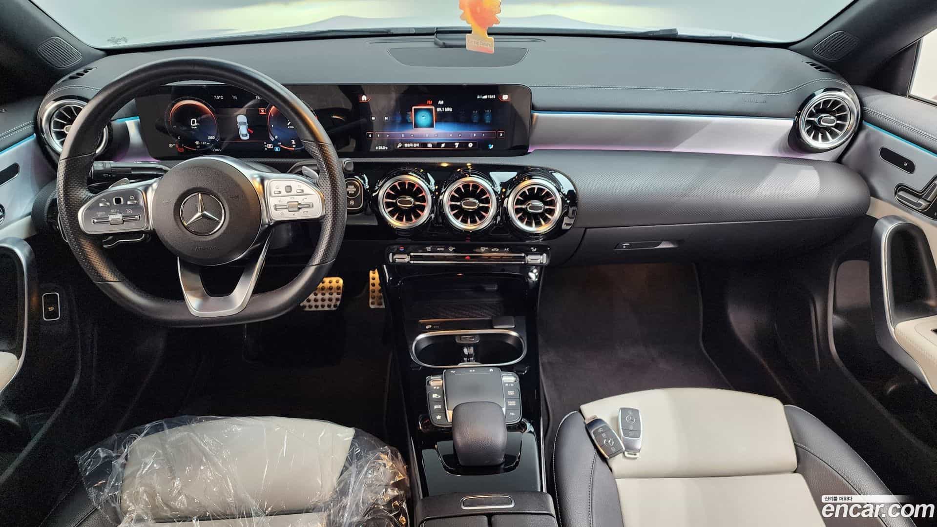 CLA-Class Mercedes-Benz 2021.5-INNER-007