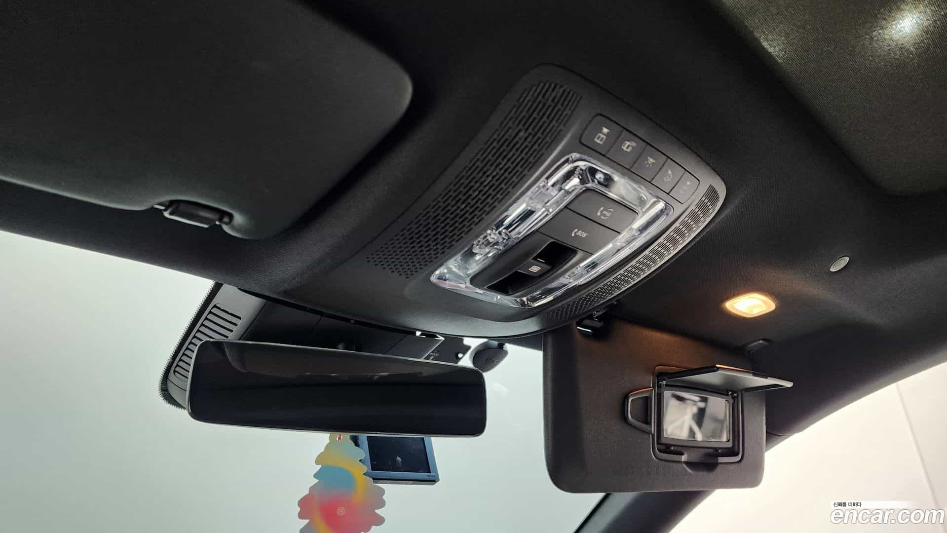 CLA-Class Mercedes-Benz 2021.5-OPTION-021