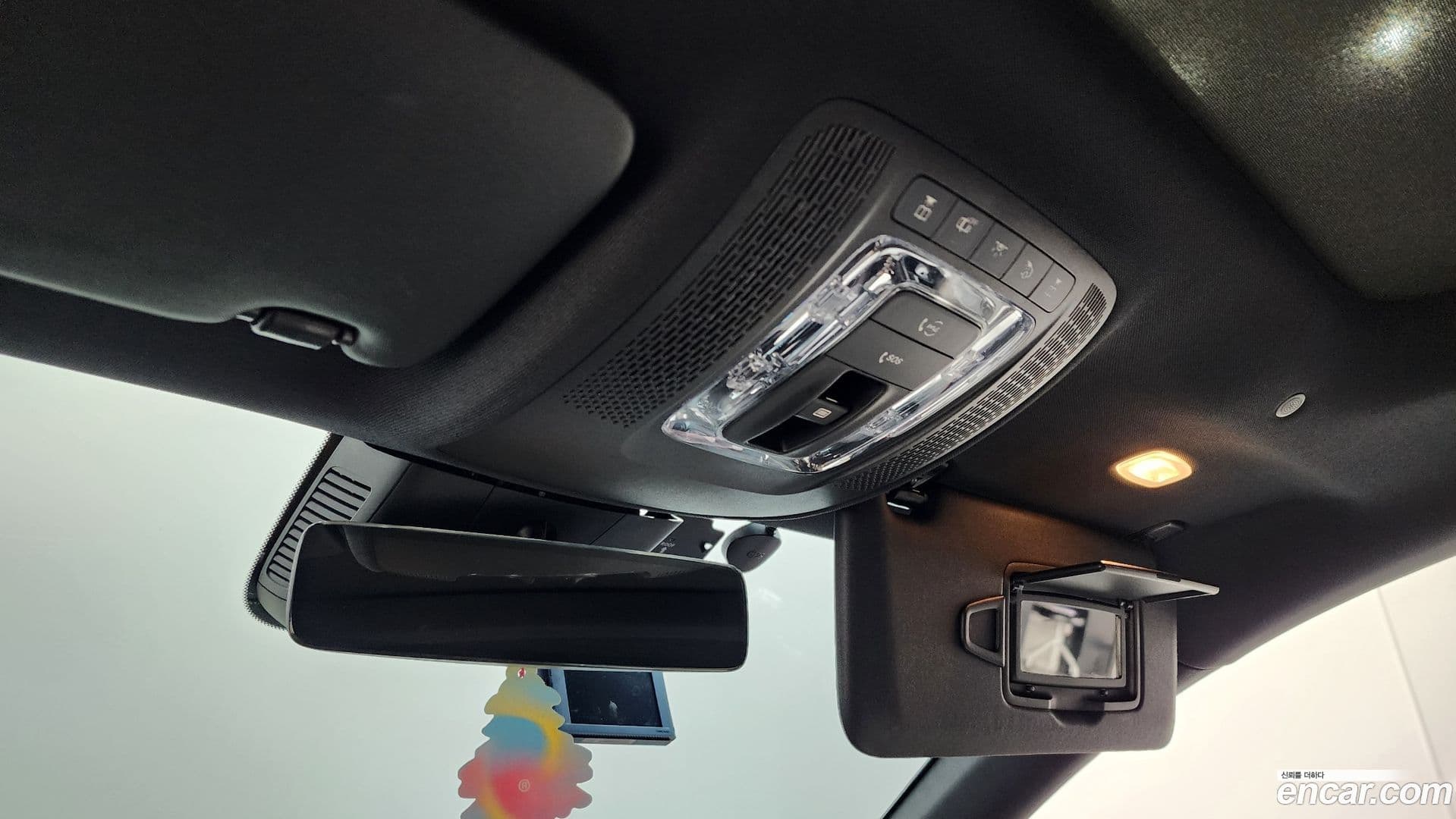 Main__Slider__Photo:CLA-Class Mercedes-Benz 2021.5-16