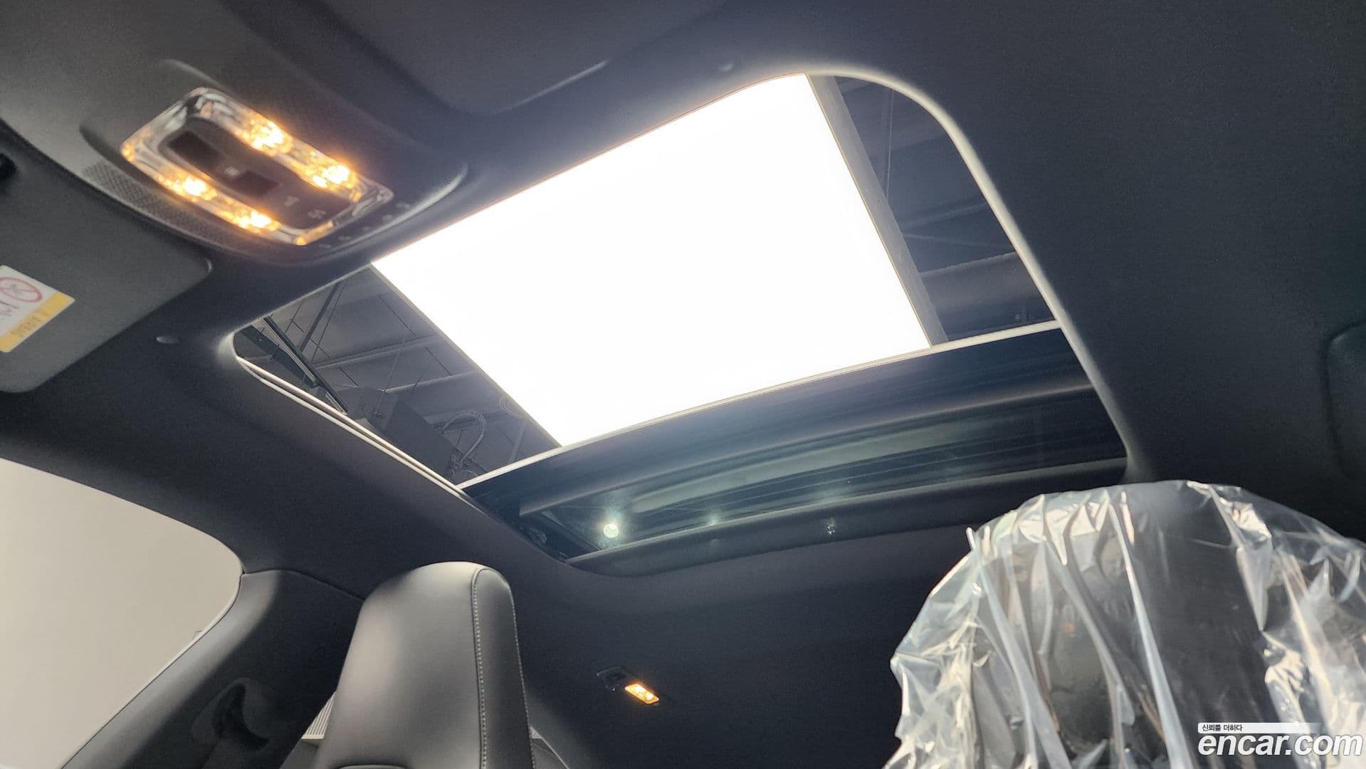 Main__Slider__Photo:CLA-Class Mercedes-Benz 2021.5-18